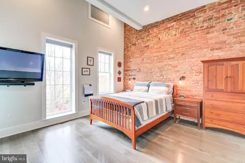 Bedroom - 1211 Constitution Ave NE, Washington, DC 20002 photo 1 of 3