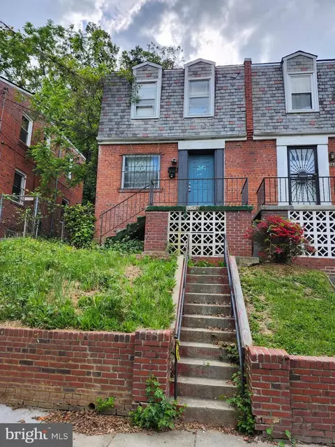 544 48th Pl NE, Washington, DC 20019