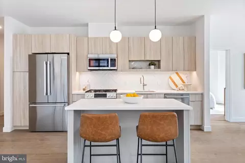 7175 12th St NW #614, Washington, DC 20011