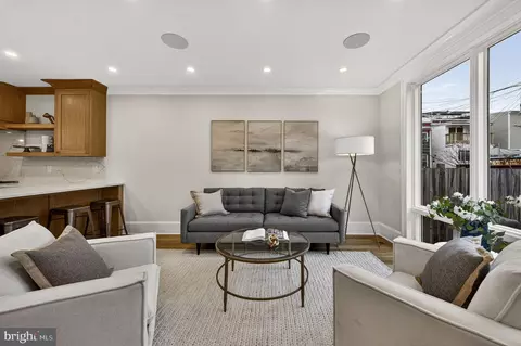 Living - 647 E Street St NE, Washington, DC 20002 photo 1 of 4