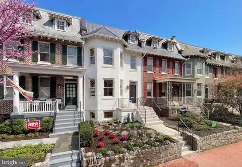 647 E Street St NE, Washington, DC 20002