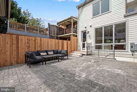 Exterior - 647 E Street St NE, Washington, DC 20002 photo 3 of 6