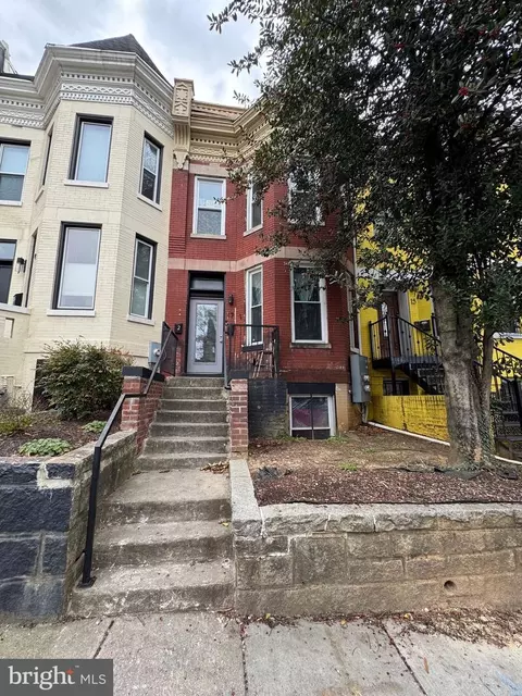 17 Rhode Island Ave NE, Washington, DC 20002