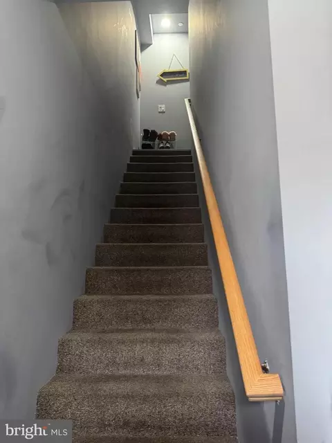 Entry Way - 17 Rhode Island Ave NE, Washington, DC 20002 photo 2 of 3