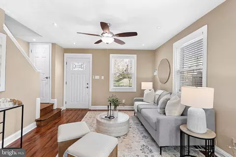 4343 F St SE, Washington, DC 20019