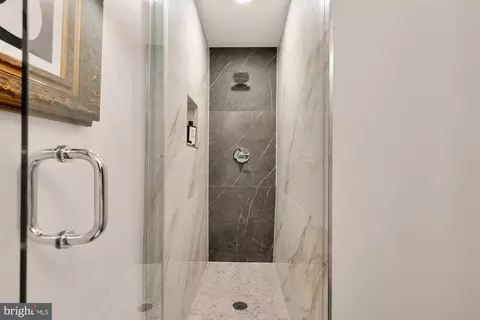 Bath - 647 G St SE #2, Washington, DC 20003 photo 3 of 3