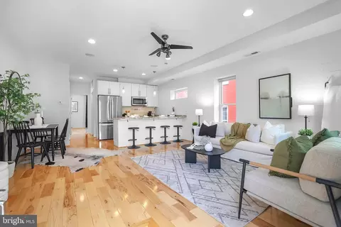 3325 11th St NW #4, Washington, DC 20010