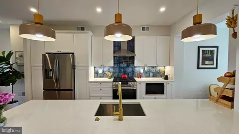 3206 Warder St NW, Washington, DC 20010