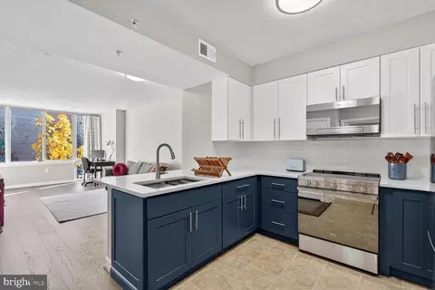 555 Massachusetts Ave NW #406, Washington, DC 20001