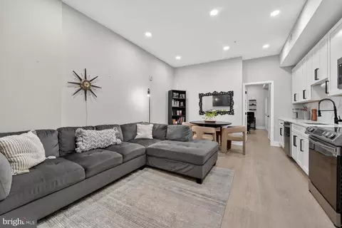 611 Kennedy St NW #C02, Washington, DC 20011