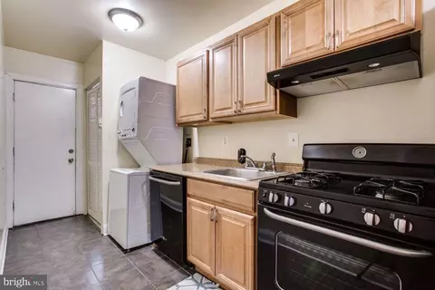 Other - 928 19th St NE, Washington, DC 20002 photo 4 of 4