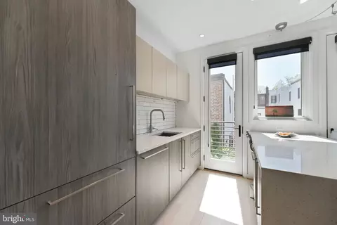 Kitchen - 1313 Linden Ct NE, Washington, DC 20002 photo 2 of 5