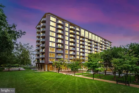 510 N Street St SW #N422, Washington, DC 20024