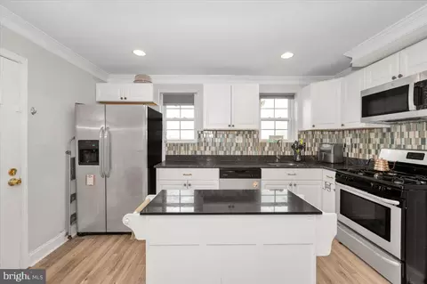 Kitchen - 5124 Just St NE, Washington, DC 20019 photo 2 of 4