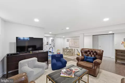 Other - 2812 34th St NW, Washington, DC 20008 photo 8 of 16