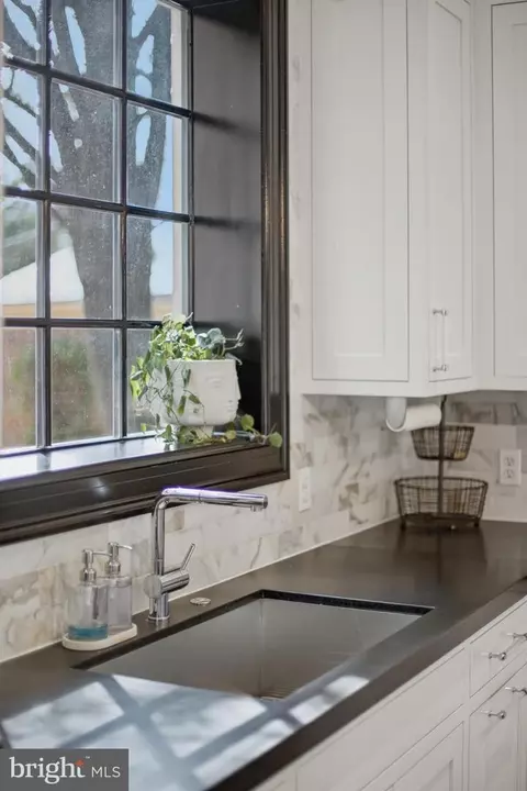 Kitchen - 2812 34th St NW, Washington, DC 20008 photo 3 of 7