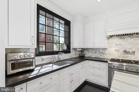 Kitchen - 2812 34th St NW, Washington, DC 20008 photo 2 of 7