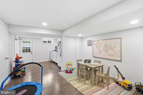 Other - 2812 34th St NW, Washington, DC 20008 photo 9 of 16