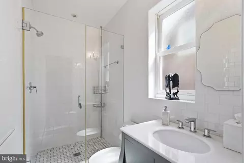 Bath - 2812 34th St NW, Washington, DC 20008 photo 10 of 12