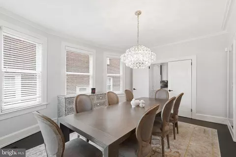 Dining - 2812 34th St NW, Washington, DC 20008 photo 4 of 6