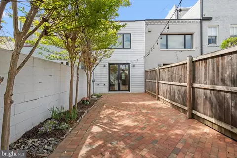 Exterior - 322 A St NE, Washington, DC 20002 photo 2 of 4