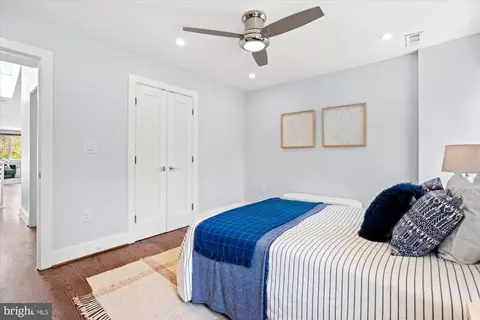 Bedroom - 322 A St NE, Washington, DC 20002 photo 5 of 7