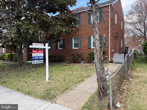 4919 11th St NE, Washington, DC 20017