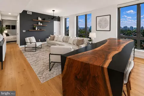 1211 Van St SE #613, Washington, DC 20003
