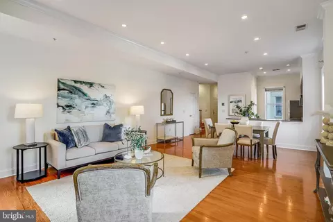 1229 12th St NW #210, Washington, DC 20005