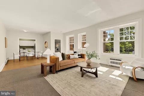 3426 16th St NW #101, Washington, DC 20010