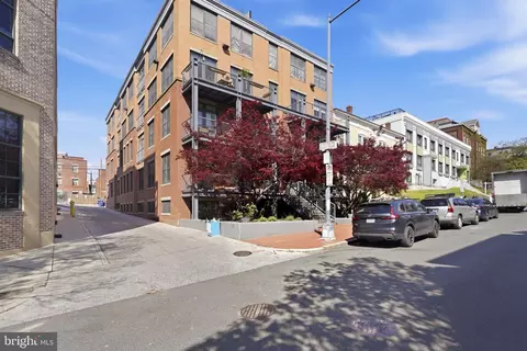 2412 17th St NW #305, Washington, DC 20009