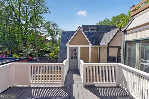 Exterior - 1616 44th St NW, Washington, DC 20007 photo 3 of 10