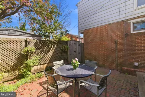 Exterior - 110 6th St SE, Washington, DC 20003 photo 2 of 3