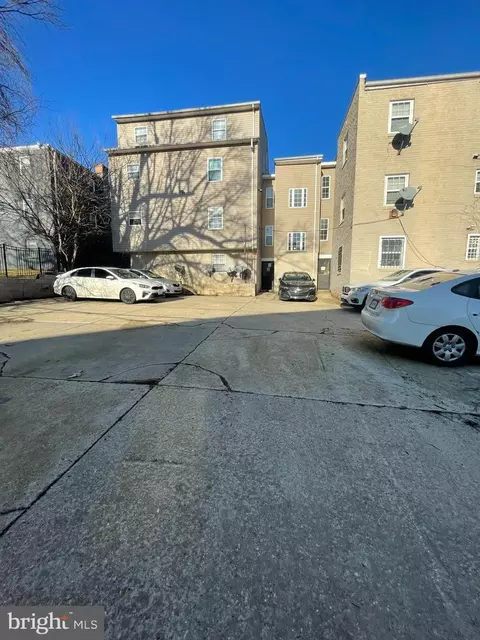Exterior - 612 Eastern Ave NE #C02, Washington, DC 20019 photo 1 of 1