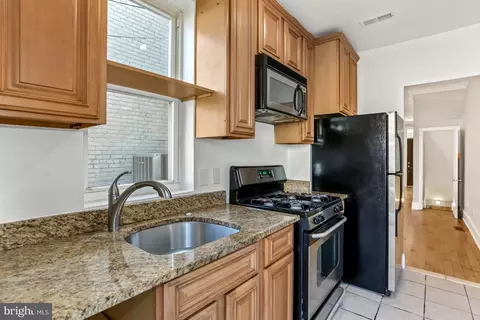 Kitchen - 627 Gresham Pl NW, Washington, DC 20001 photo 1 of 1
