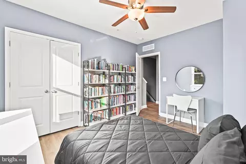Bedroom - 2210 Hunter Pl SE, Washington, DC 20020 photo 3 of 7