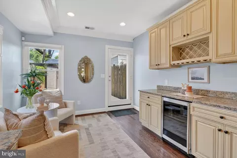 Other - 803 9th St NE, Washington, DC 20002 photo 8 of 11