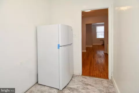 Entry Way - 1431 Holbrook St NE, Washington, DC 20002 photo 4 of 10