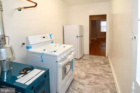 Entry Way - 1431 Holbrook St NE, Washington, DC 20002 photo 3 of 10