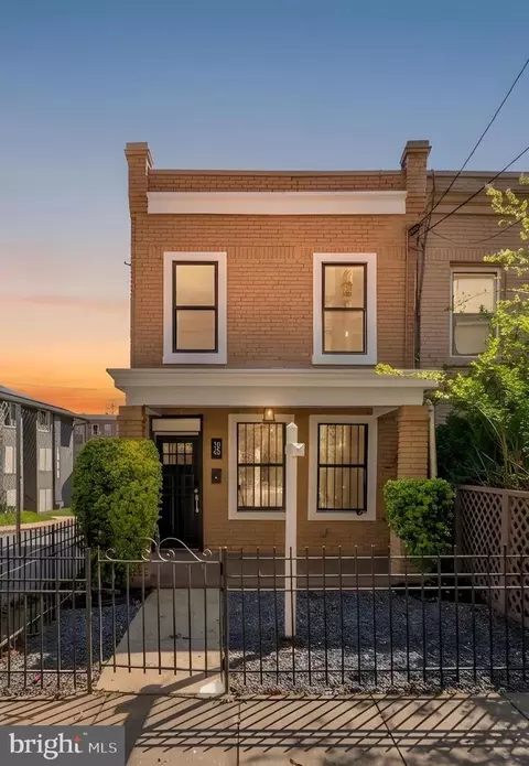 1845 Corcoran St NE, Washington, DC 20009