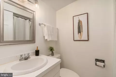 Bath - 350 9th St SE #26, Washington, DC 20003 photo 2 of 2