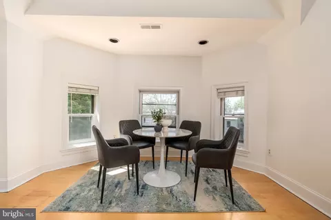 Dining - 350 9th St SE #26, Washington, DC 20003 photo 2 of 2