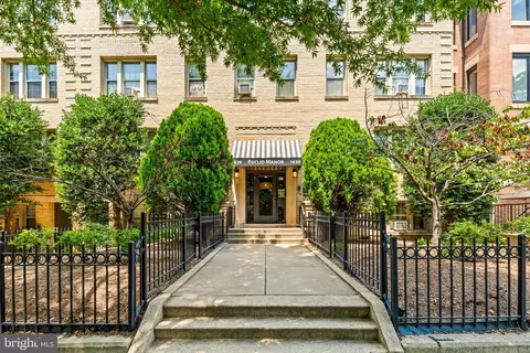 1439 Euclid St NW #204, Washington, DC 20009