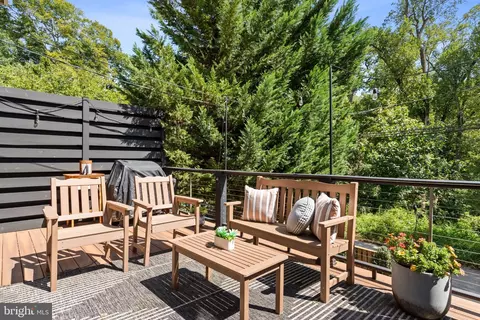 Exterior - 1609 44th St NW, Washington, DC 20007 photo 4 of 8