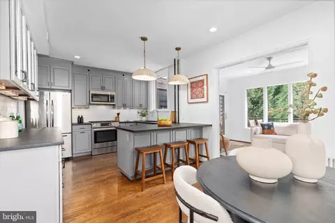 Kitchen - 1609 44th St NW, Washington, DC 20007 photo 1 of 4