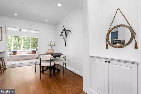 Entry Way - 1609 44th St NW, Washington, DC 20007 photo 2 of 4