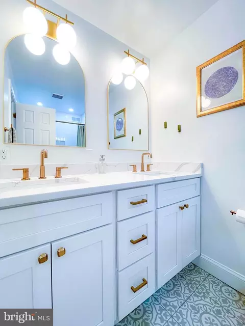 Bath - 903 12th St SE, Washington, DC 20003 photo 1 of 1
