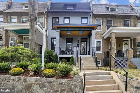 208 Webster St NW, Washington, DC 20011