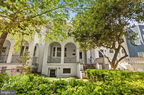 2320 Ashmead Pl NW, Washington, DC 20009