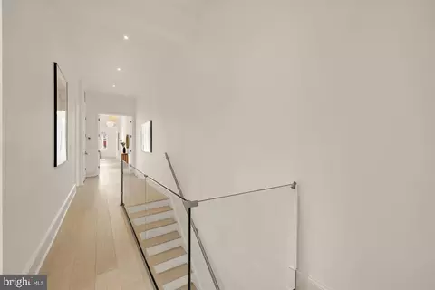 Entry Way - 329 8th St NE, Washington, DC 20002 photo 5 of 7